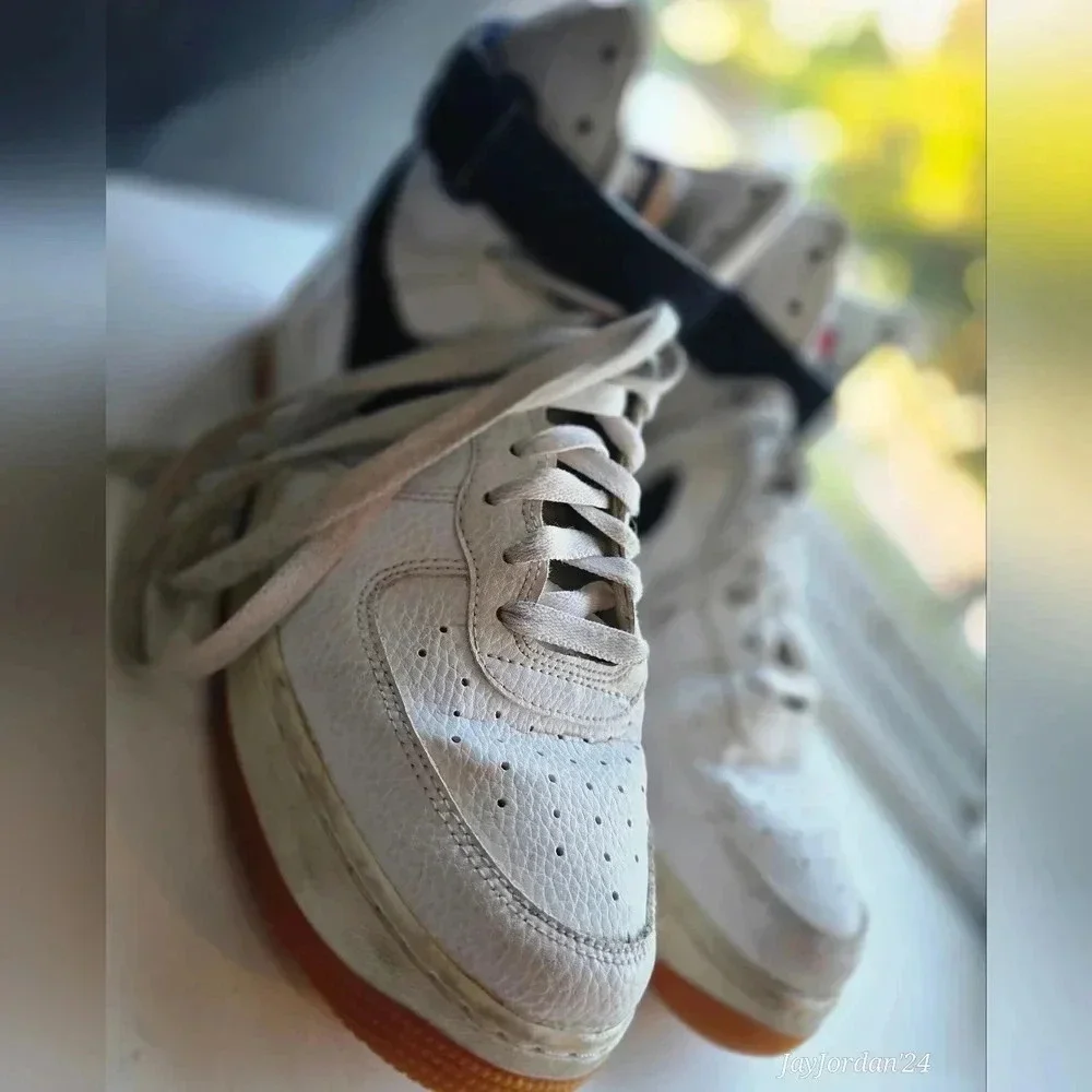 White/Black Nike Air Force 1 high-tops size US 9.5 Men's Basketball Shoes - Picture 7 of 10